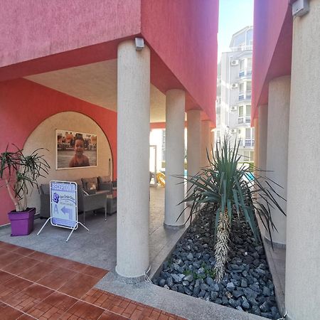 Rose Garden Omax Apartments Sunny Beach Dış mekan fotoğraf