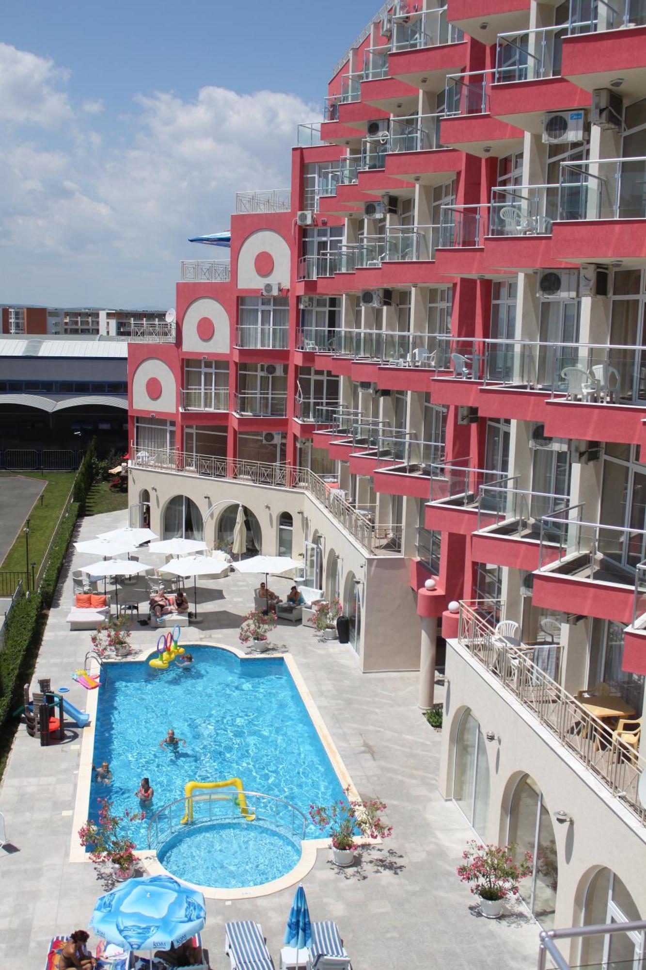 Rose Garden Omax Apartments Sunny Beach Dış mekan fotoğraf