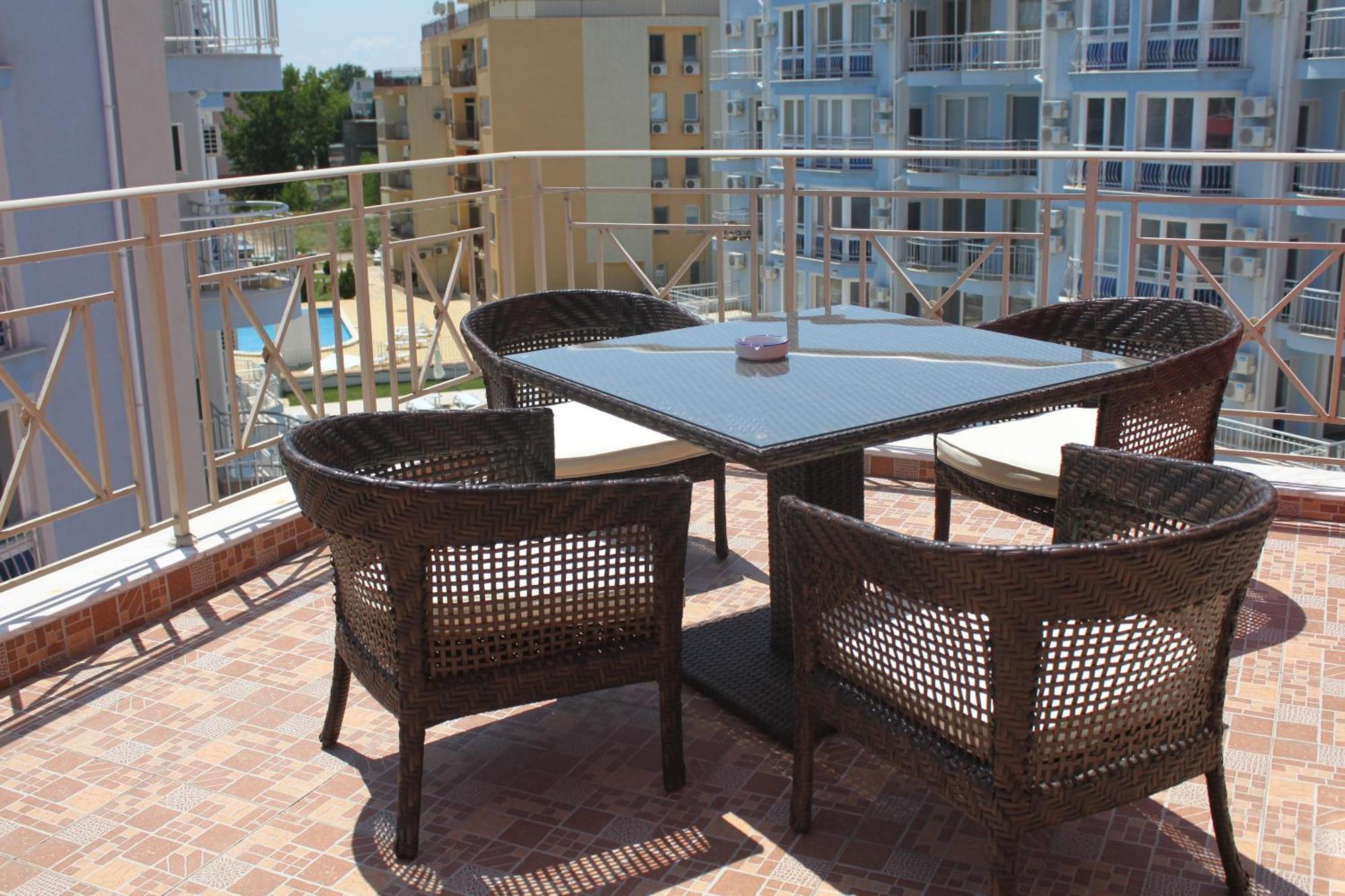 Rose Garden Omax Apartments Sunny Beach Dış mekan fotoğraf