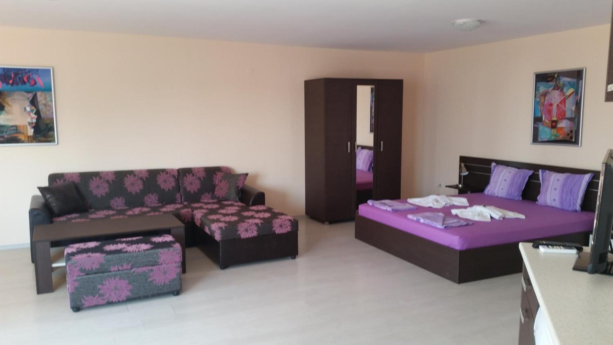 Rose Garden Omax Apartments Sunny Beach Oda fotoğraf