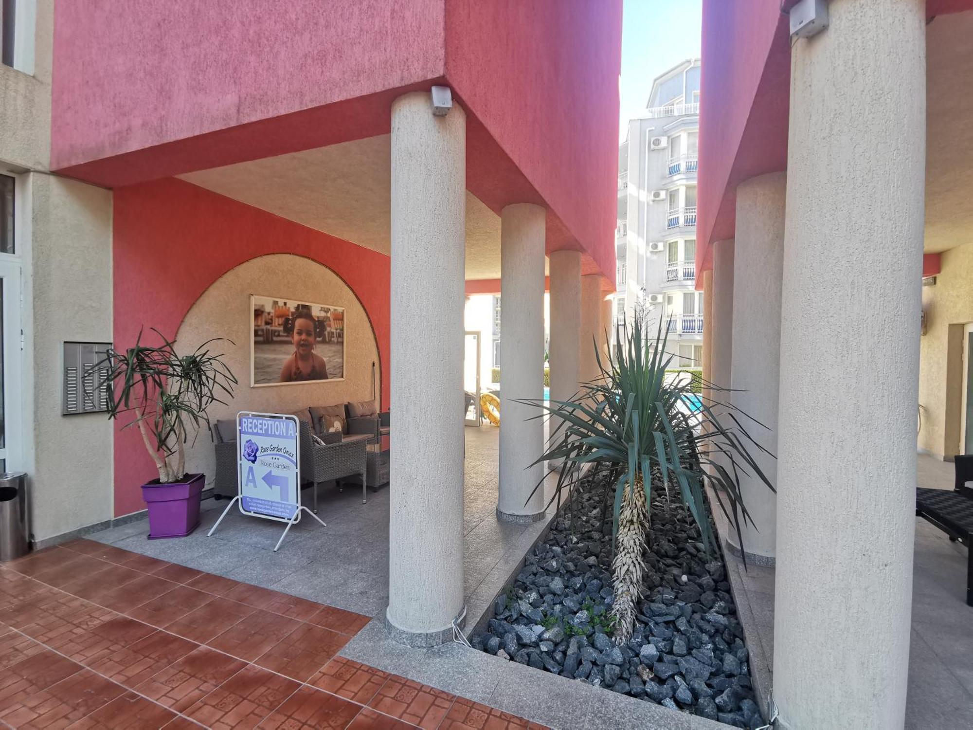 Rose Garden Omax Apartments Sunny Beach Dış mekan fotoğraf