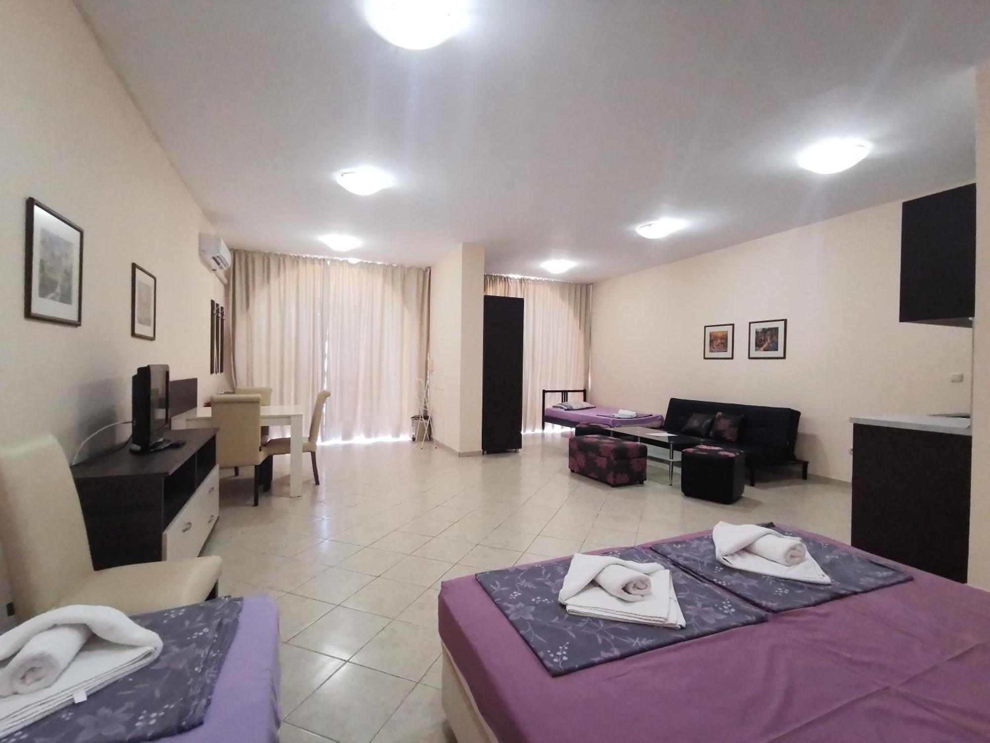 Rose Garden Omax Apartments Sunny Beach Dış mekan fotoğraf